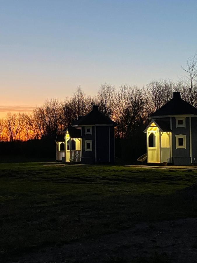 Kroghs Tiny Houses - Hyttebyen กรินด์สเตด ภายนอก รูปภาพ