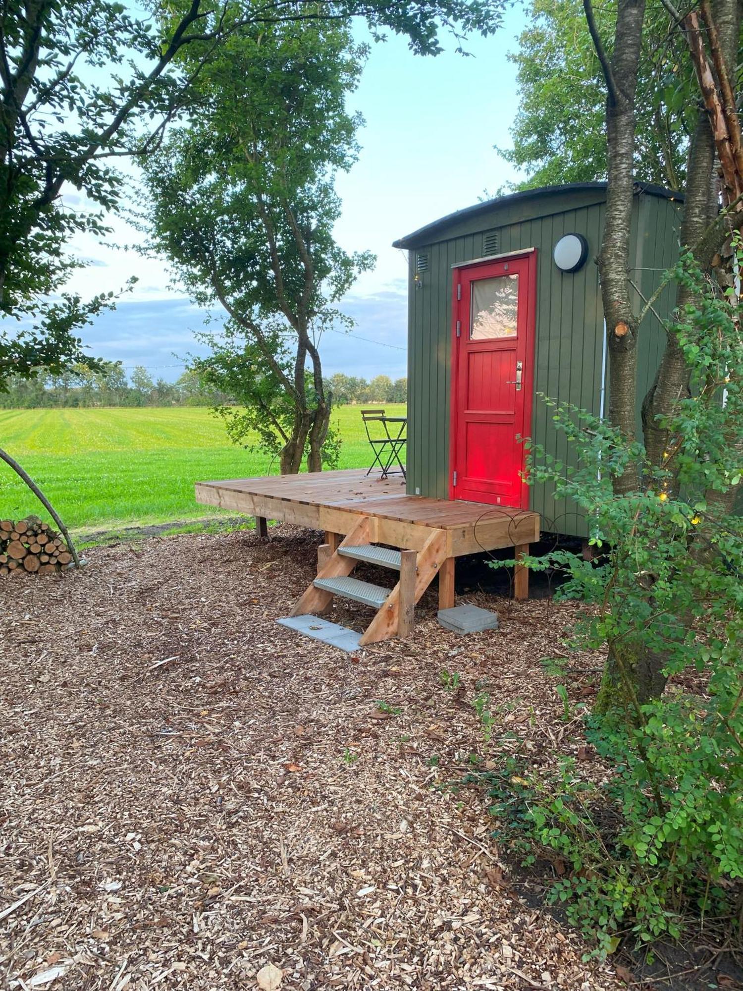 Kroghs Tiny Houses - Hyttebyen กรินด์สเตด ภายนอก รูปภาพ