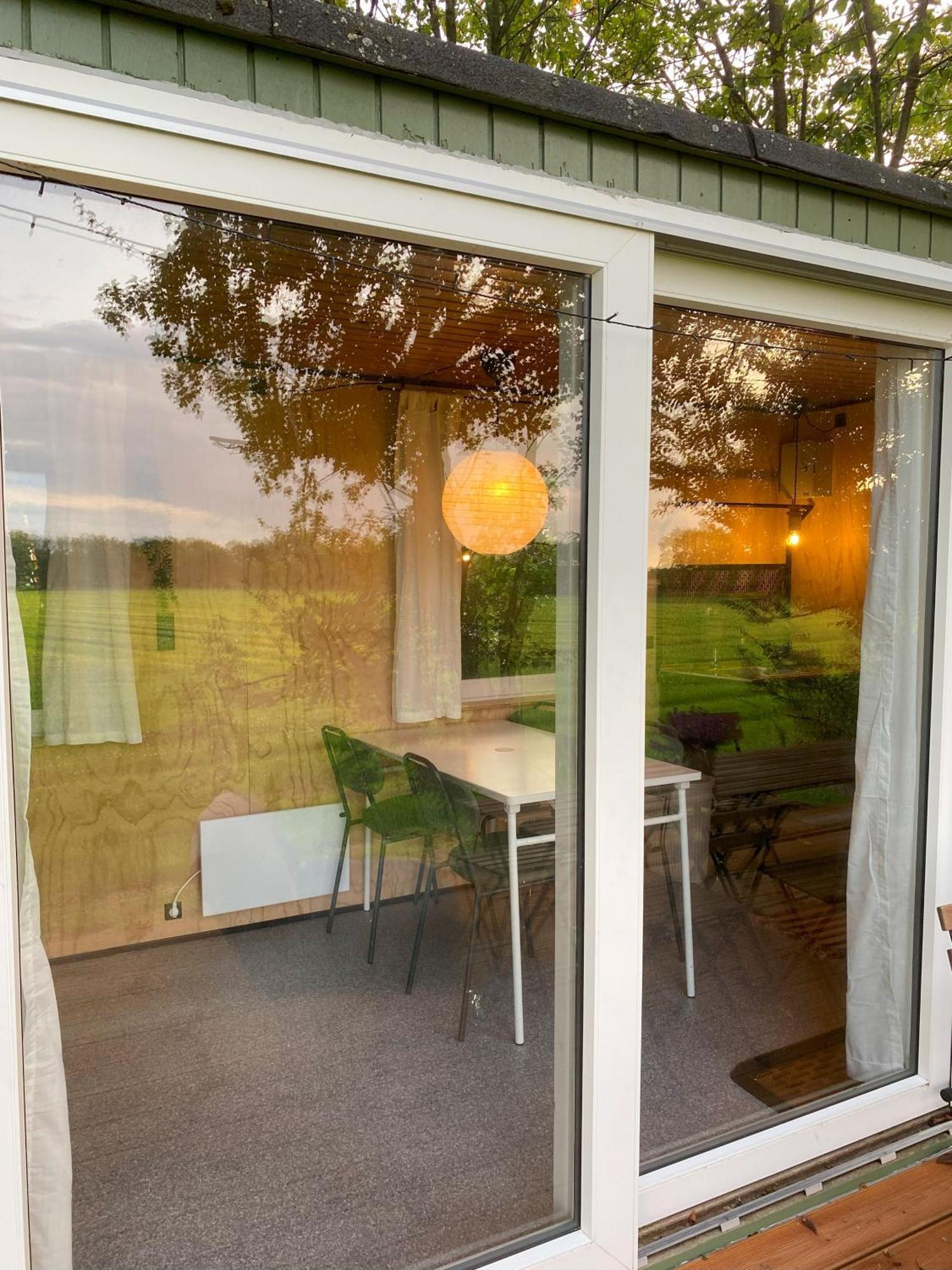Kroghs Tiny Houses - Hyttebyen กรินด์สเตด ภายนอก รูปภาพ