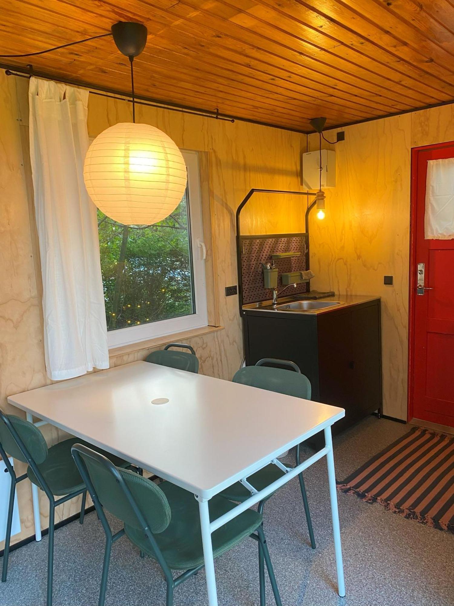 Kroghs Tiny Houses - Hyttebyen กรินด์สเตด ภายนอก รูปภาพ